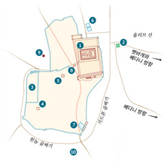 예루살렘과 주변 지역의 지도. 위치가 확인되었거나 그 위치에 있었던 것으로 추정되는 곳들이 표시되어 있다. 1. 성전 2. 겟세마네 동산 3. 총독 관저 4. 가야바의 집 5. 헤롯 안티파스가 머물던 궁전 6. 벳사다 못 7. 실로암 못 8. 산헤드린 회의실 9. 골고타 10. 아겔다마