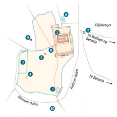 Et kart over Jerusalem og området omkring. Kjente og mulige steder er markert. 1. Templet. 2. Getsemane hage. 3. Stattholderens palass. 4. Kaifas’ hus. 5. Palasset Herodes Antipas brukte. 6. Betsata-dammen. 7. Siloam-dammen. 8. Sanhedrinsalen. 9. Golgata. 10. Akeldama.