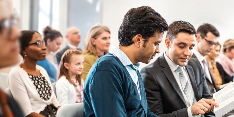 A congregation meeting of Jehovah’s Witnesses