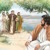 Petrus, Andreas, Jakobus und Johannes finden Jesus