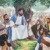 Jesus hält die Bergpredigt und seine Apostel und Jünger hören zu