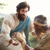Ježíš napřahuje ruce a zázračně léčí nemocného muže