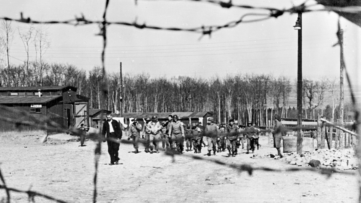Holocaust in malay
