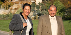 اَنونزیاتو لوگارا با همسرش کارمِن