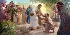 Jeesus koskettaa spitaalista ennen kuin parantaa hänet