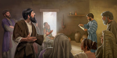 Στην πρώτη Χριστιανική εκκλησία, δύο άντρες σαρκάζουν καθώς διαβάζονται οι Γραφές