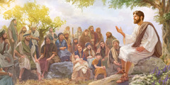 Jesus teaches a crowd