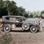 En 1933, dans le Territoire du Nord (Australie), George Rollston et Arthur Willis remplissant le radiateur de leur voiture