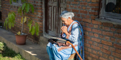 A sister prays for help