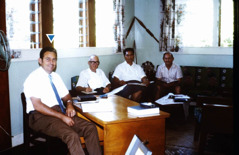 Winston Payne conducts an elders’ school in Samoa