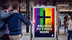 Reklamni plakat jedne crkve koja tolerira homoseksualnost