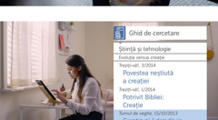 Scenă din materialul video „Simte bucuria de a face discipoli acceptând ajutorul lui Iehova – Instrumentele de cercetare”. Neeta folosește „Ghidul de cercetare” pentru a căuta informații despre creație