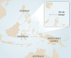 Un mapa de Indonesia e os países veciños. Un recadro mostra a pequena illa de Sangir.
