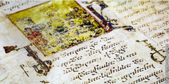 Una página de una Biblia en georgiano