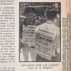 Siti gambar ari majalah ba taun 1944 mandangka orang ke bejalai bebala mayuh ngena sandwich signs di Mexico City