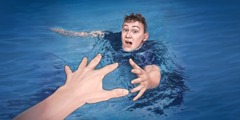 Um homem que está se afogando tenta alcançar a mão de uma pessoa
