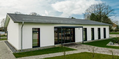 Зал Царства в Бад-Энхаузене (земля Северный Рейн-Вестфалия, Германия)