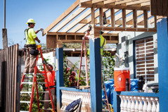 Testimoni di Geova riparano una casa a Puerto Rico