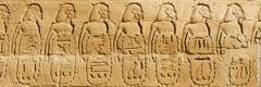 Bajorrelieve de Karnak; en la fotografía se destaca a prisioneros atados