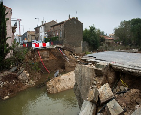 Inondations dans l'Aude. 702018190_univ_cnt_01_md