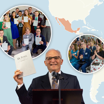 低地ドイツ語の「クリスチャン･ギリシャ語聖書 新世界訳」の最初の4つの書が発表される